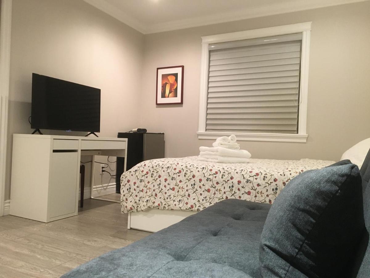 Lisa'S Home Burnaby Esterno foto